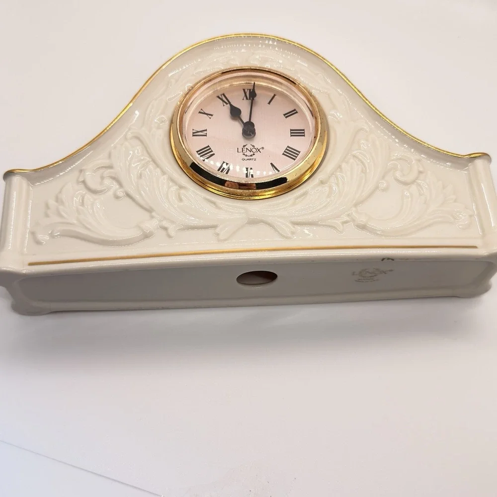 Lenox Grandmillennial French Country Mantel Clock Ivory Porcelain Vintage